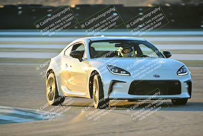 media/Nov-02-2025-Speed Ventures (Sun) [[c948a89870]]/Blue/Session 4/